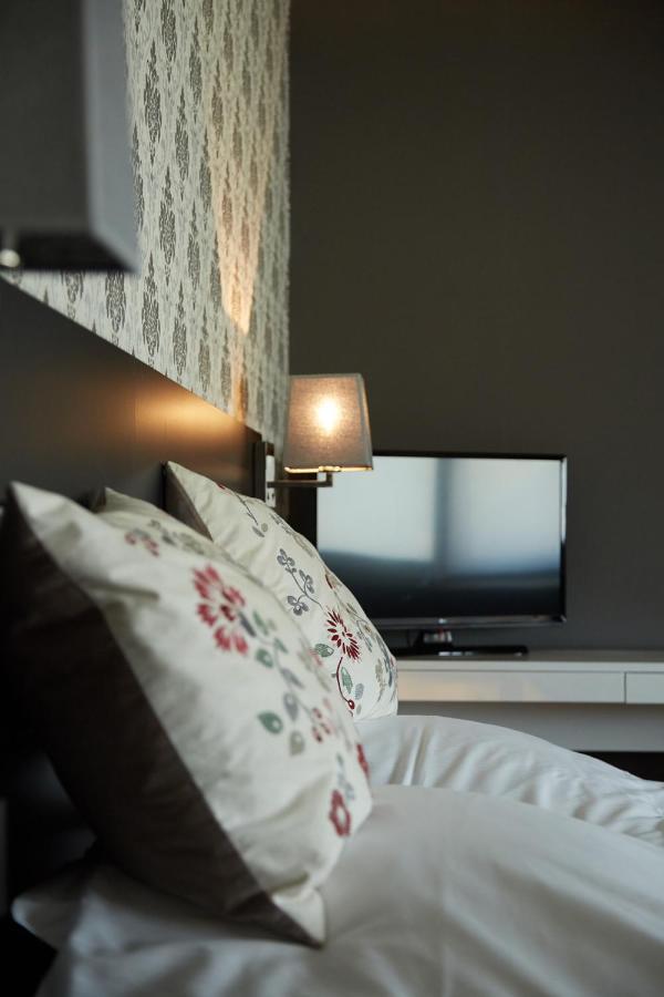 Focus Boutique Bed & Breakfast Кортрейк Екстериор снимка